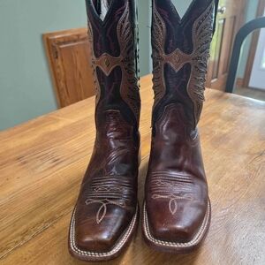 CircMen's Brown Leather Western Boots